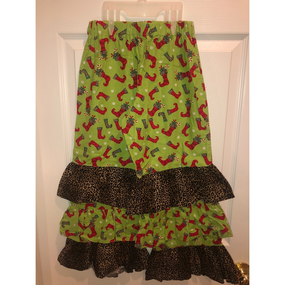 Christmas Ruffled Pants - Picture 2 of 2